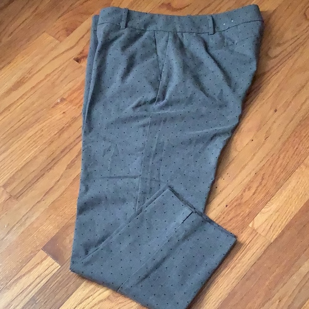 Chico’s polyester/rayon blend ankle pants